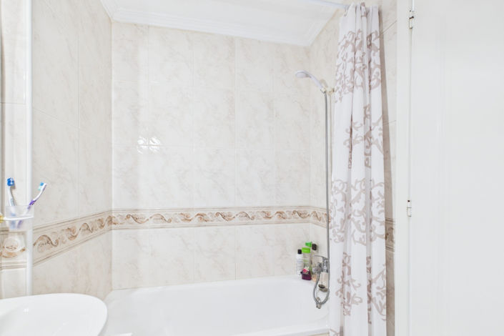 Image No.21-2 Bed Apartment for sale