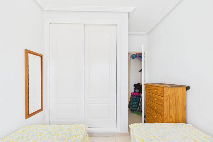 Image No.27-2 Bed Apartment for sale