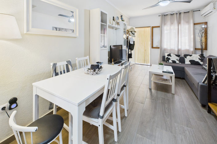 Image No.5-2 Bed Townhouse for sale