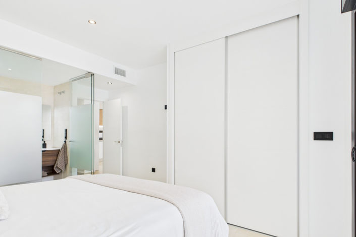 Image No.25-2 Bed Apartment for sale