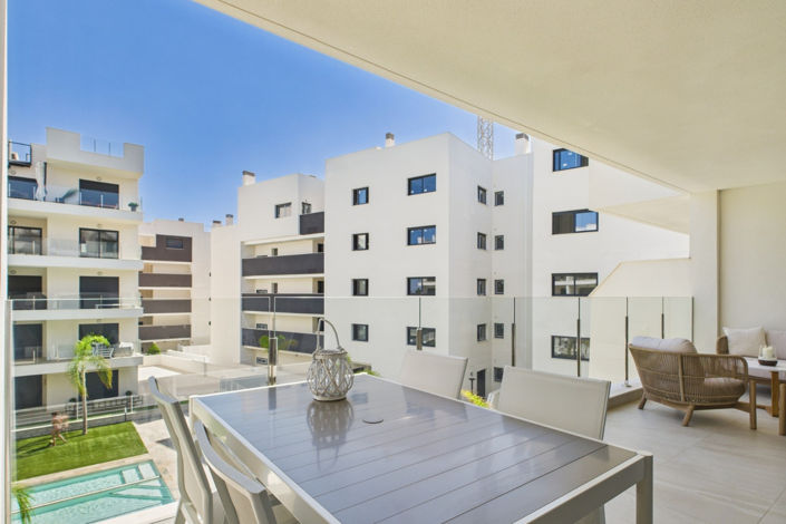 Image No.35-2 Bed Apartment for sale