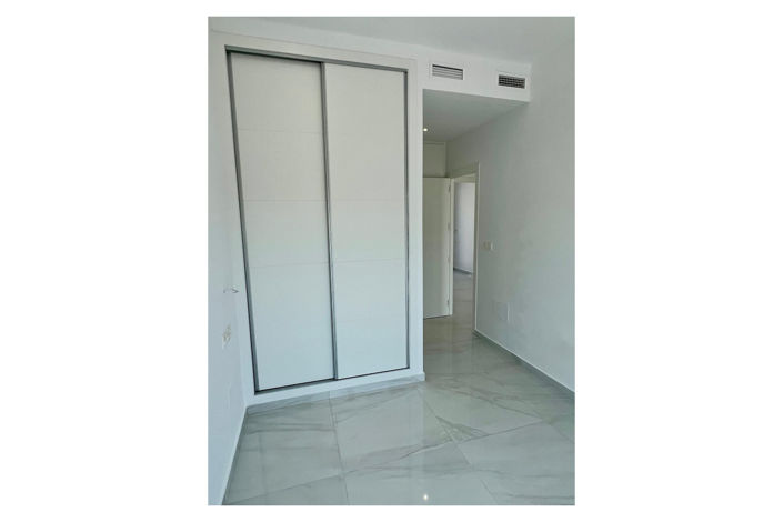 Image No.21-3 Bed Villa for sale