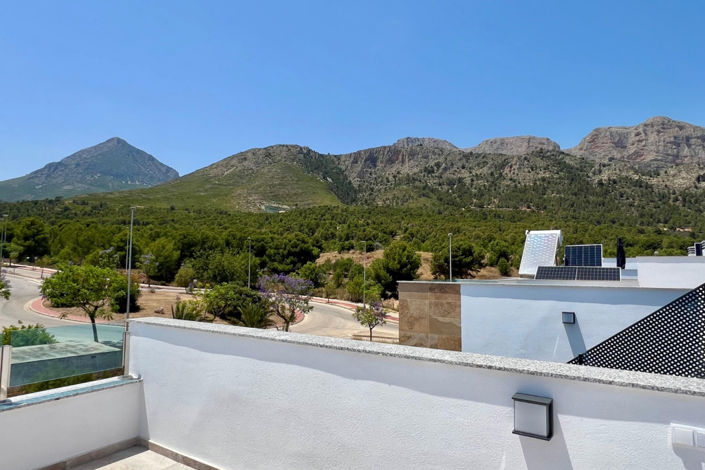 Image No.34-3 Bed Villa for sale