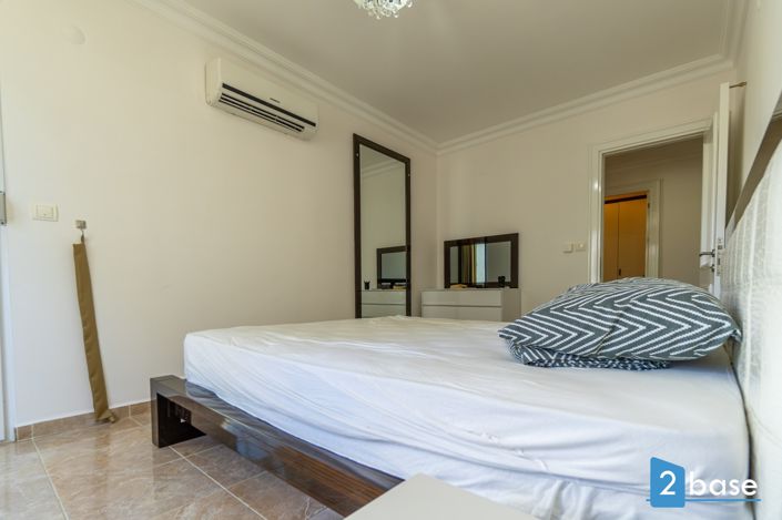 Image No.23-1 Bed Apartment for sale