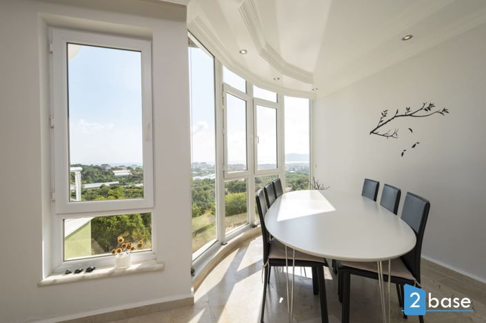 Image No.19-3 Bed Penthouse for sale