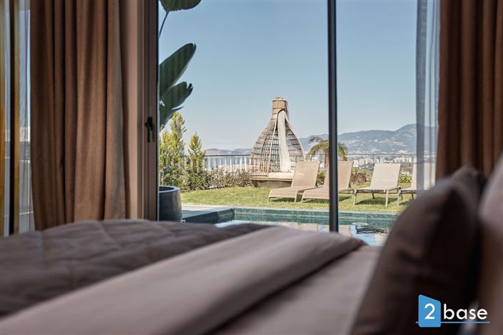 Image No.26-5 Bed Villa for sale