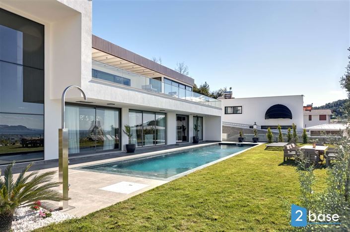 Image No.5-5 Bed Villa for sale