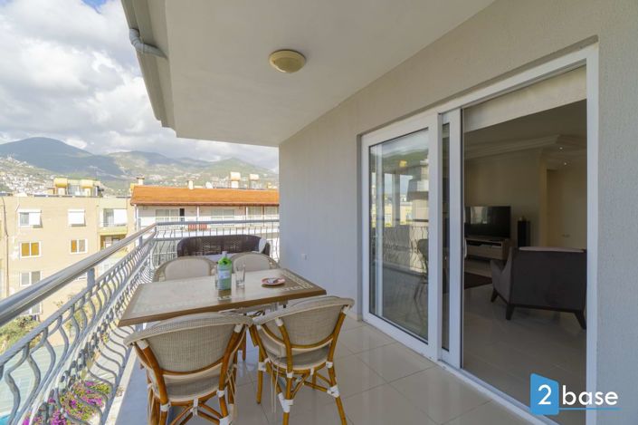 Image No.18-3 Bed Apartment for sale