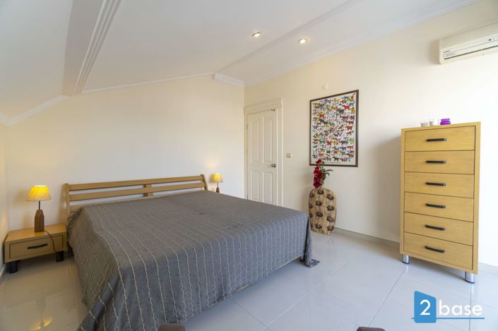 Image No.29-3 Bed Apartment for sale