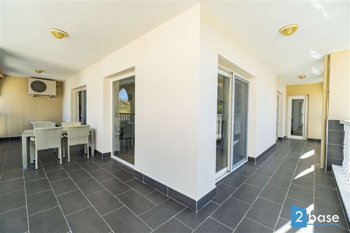 Image No.19-2 Bed Apartment for sale