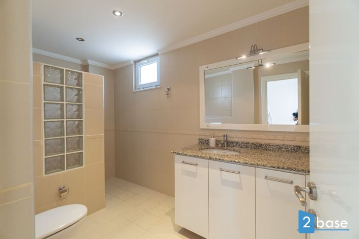 Image No.21-3 Bed Penthouse for sale