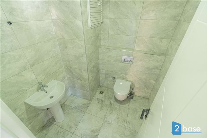 Image No.16-4 Bed Penthouse for sale