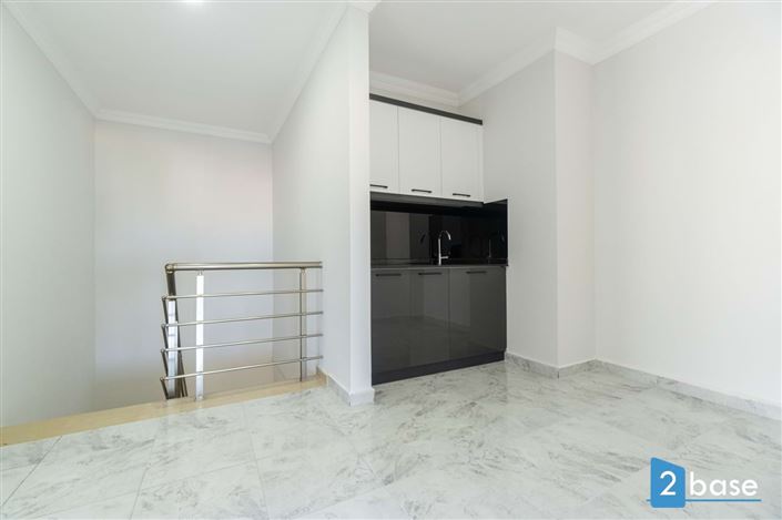 Image No.19-4 Bed Penthouse for sale