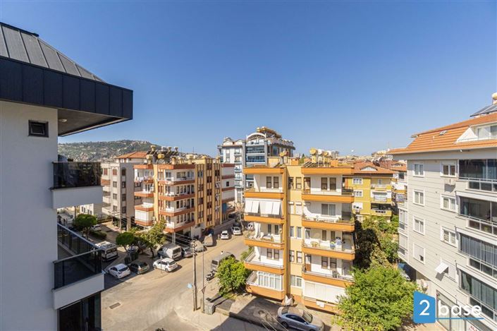 Image No.6-4 Bed Penthouse for sale