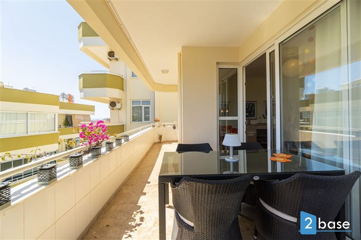 Image No.12-2 Bed Apartment for sale