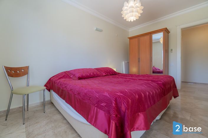 Image No.29-3 Bed Penthouse for sale