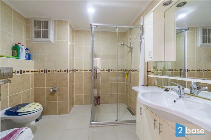 Image No.24-2 Bed Apartment for sale