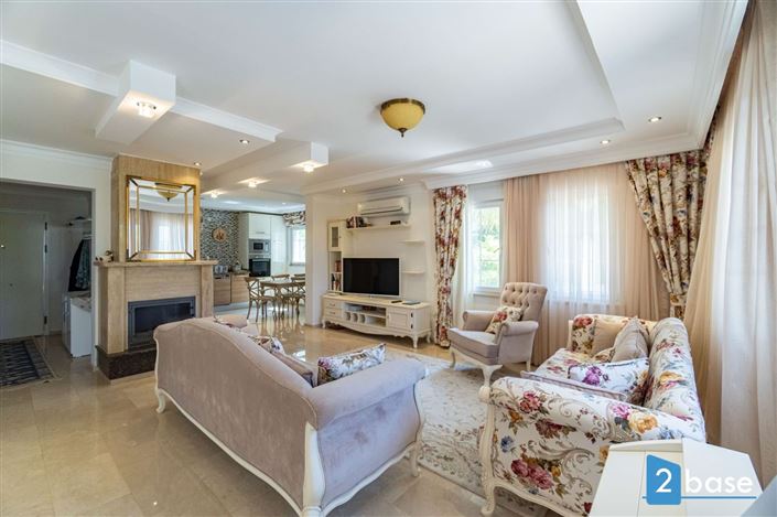 Image No.21-4 Bed Villa for sale