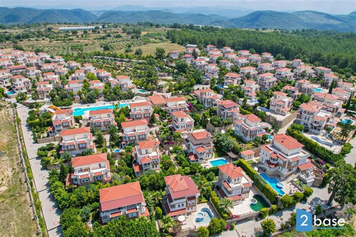 Image No.12-4 Bed Villa for sale