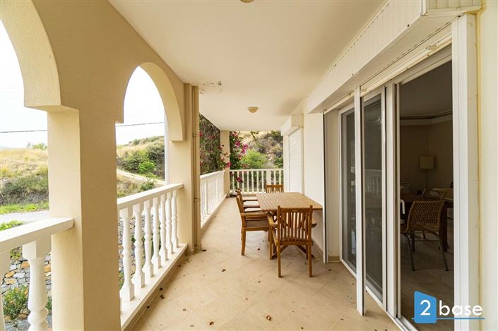 Image No.18-2 Bed Apartment for sale