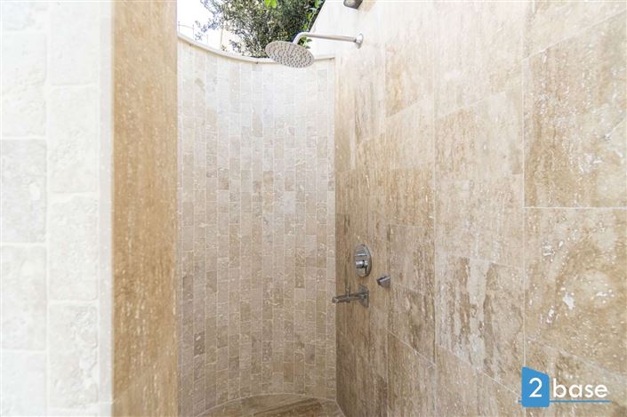 Image No.17-4 Bed Villa for sale