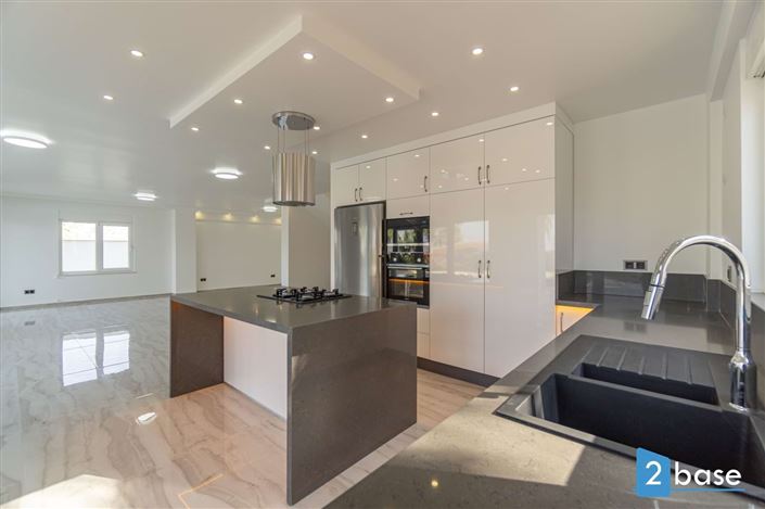 Image No.21-4 Bed Villa for sale