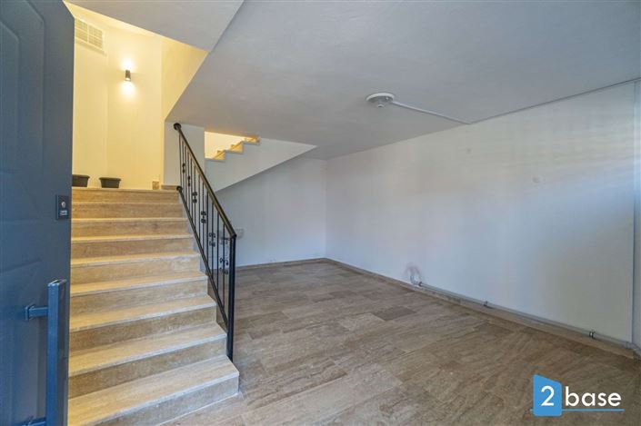 Image No.8-4 Bed Villa for sale