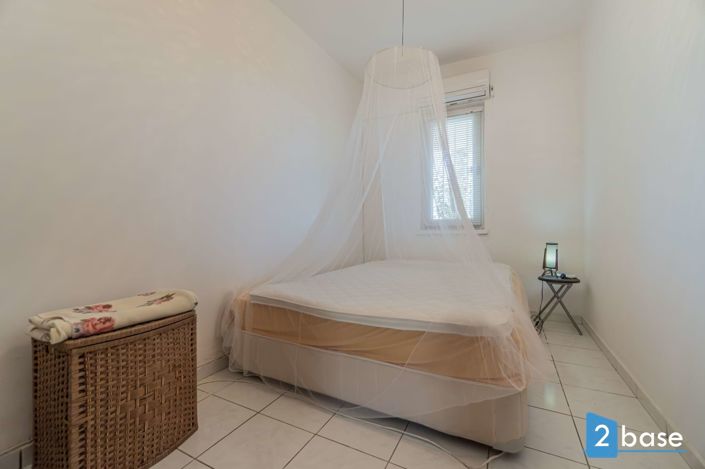 Image No.28-3 Bed Apartment for sale