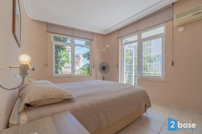 Image No.27-2 Bed Apartment for sale