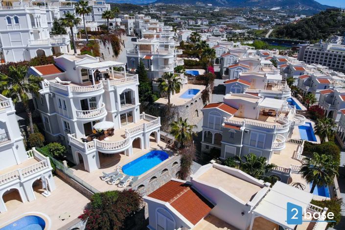 Image No.7-4 Bed Villa for sale