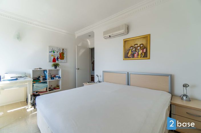 Image No.19-3 Bed Penthouse for sale