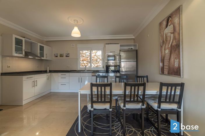 Image No.14-3 Bed Apartment for sale