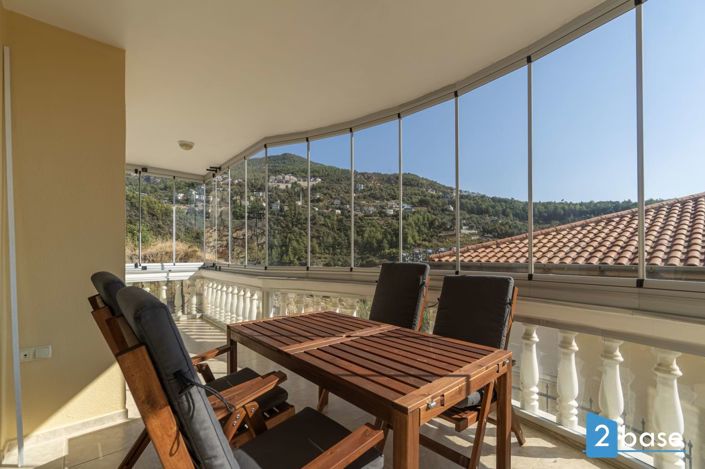 Image No.26-3 Bed Apartment for sale