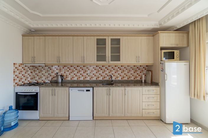 Image No.18-4 Bed Penthouse for sale