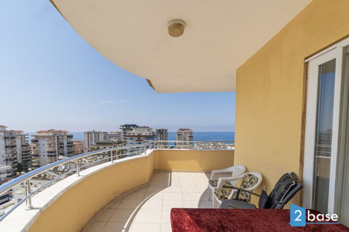 Image No.21-4 Bed Penthouse for sale