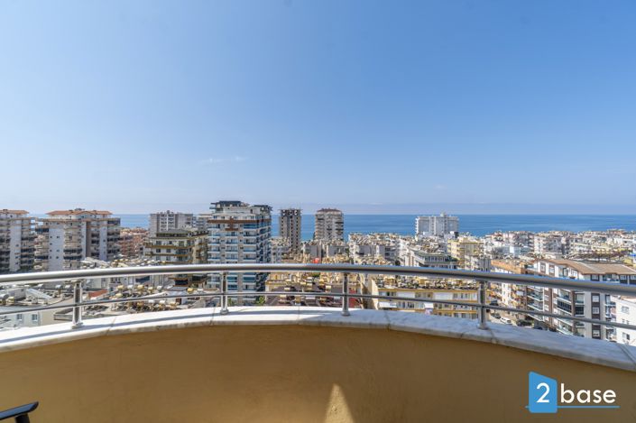 Image No.22-4 Bed Penthouse for sale