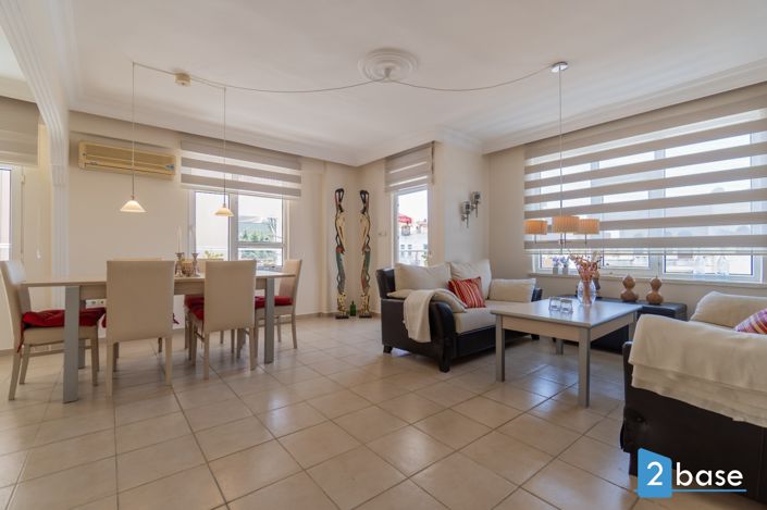 Image No.17-3 Bed Apartment for sale