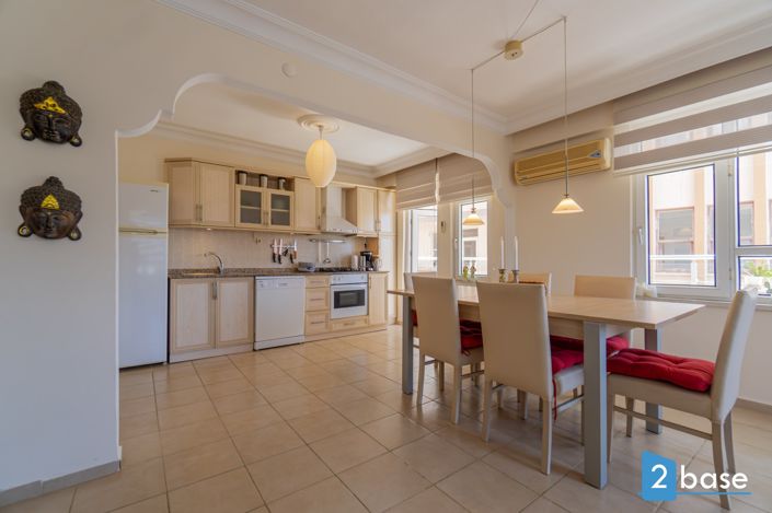 Image No.18-3 Bed Apartment for sale