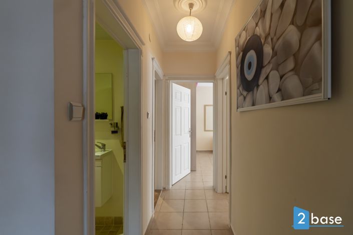 Image No.24-3 Bed Apartment for sale