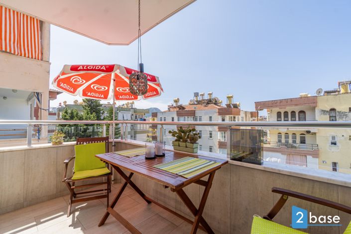 Image No.22-3 Bed Apartment for sale