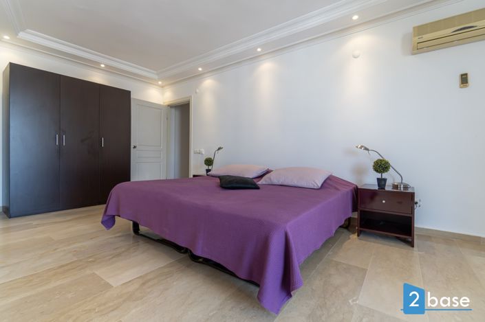 Image No.14-4 Bed Penthouse for sale