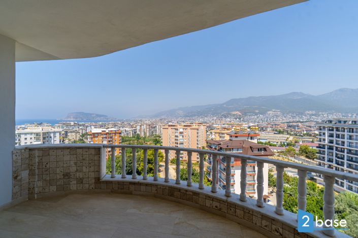 Image No.17-4 Bed Penthouse for sale