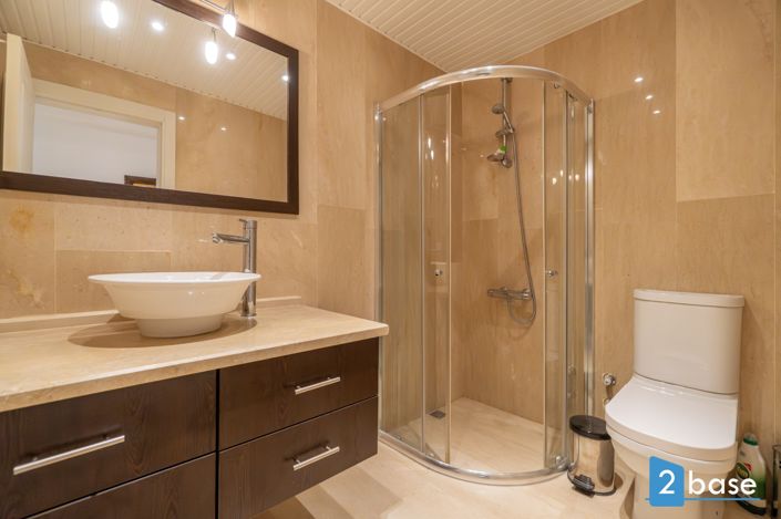 Image No.18-4 Bed Penthouse for sale