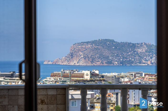 Image No.23-4 Bed Penthouse for sale