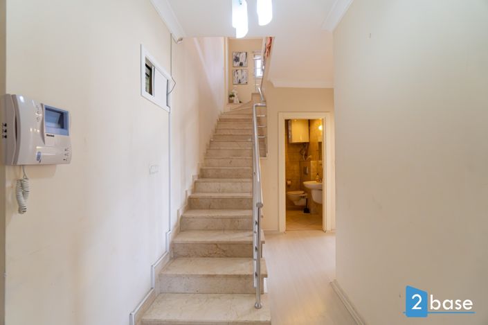 Image No.29-3 Bed Penthouse for sale