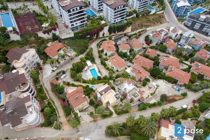 Image No.1-3 Bed Villa for sale