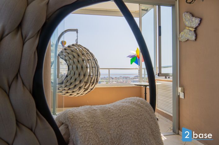 Image No.20-2 Bed Apartment for sale