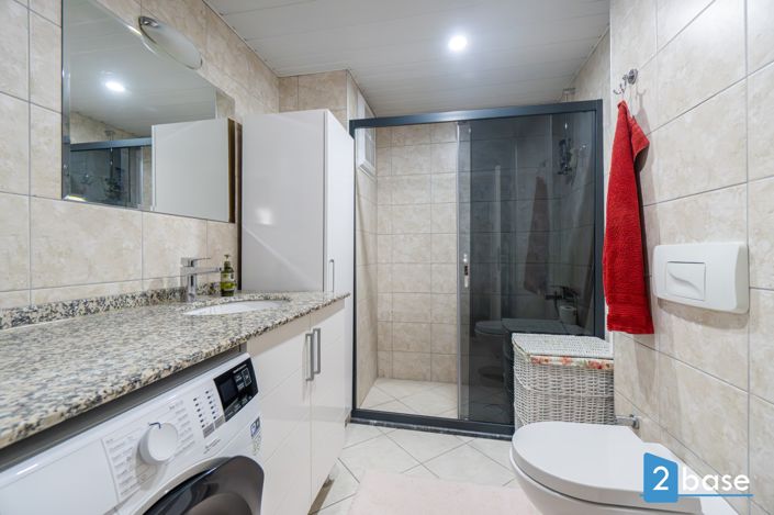 Image No.24-2 Bed Apartment for sale