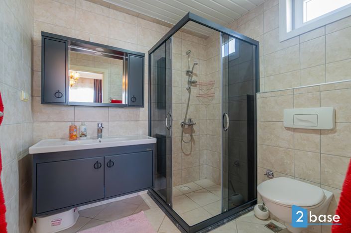 Image No.28-2 Bed Apartment for sale