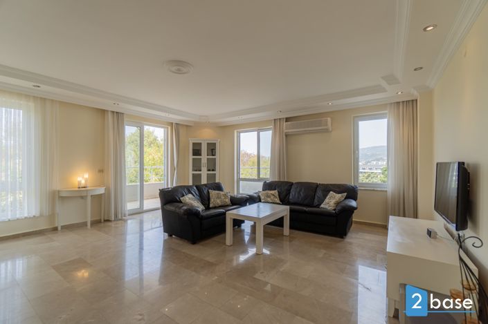 Image No.13-2 Bed Apartment for sale